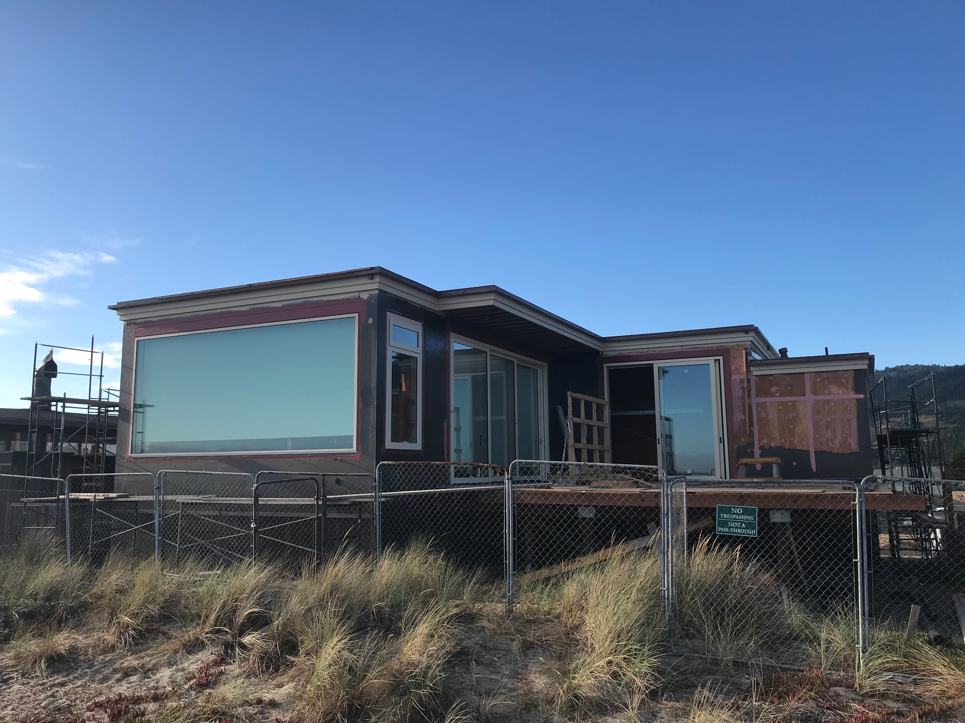 Window and door installation project photo 10