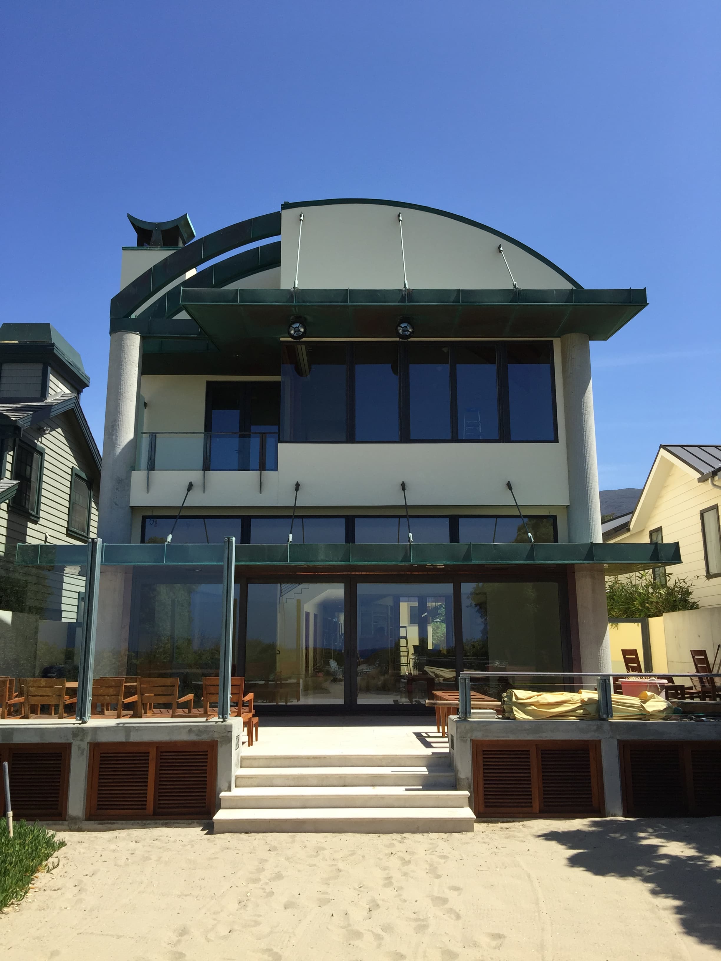 Window and door installation project photo 41