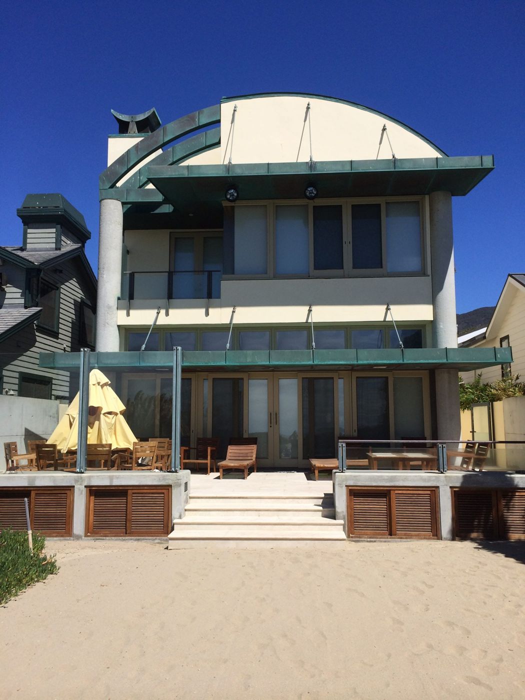 European tilt-and-turn window installation in Hermosa Beach, CA